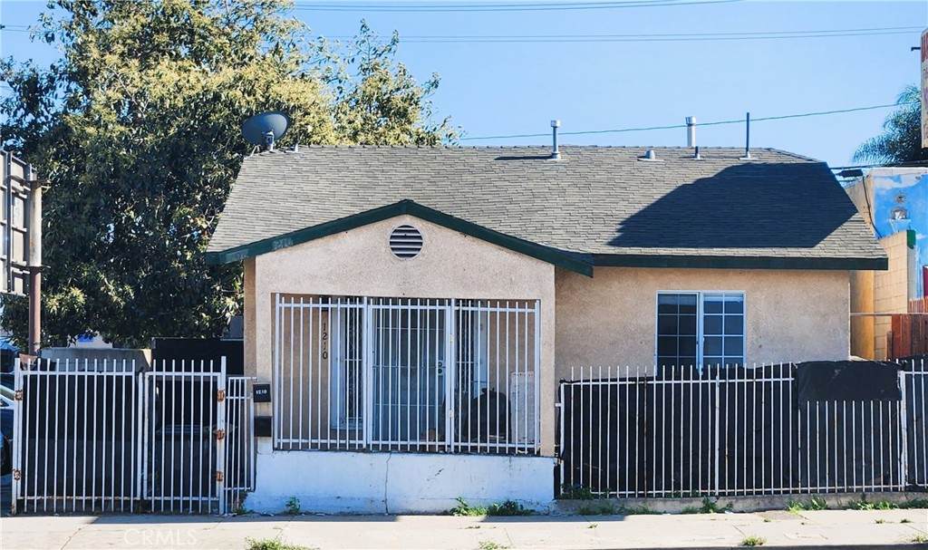 1210 W Manchester Ave - Photo 1