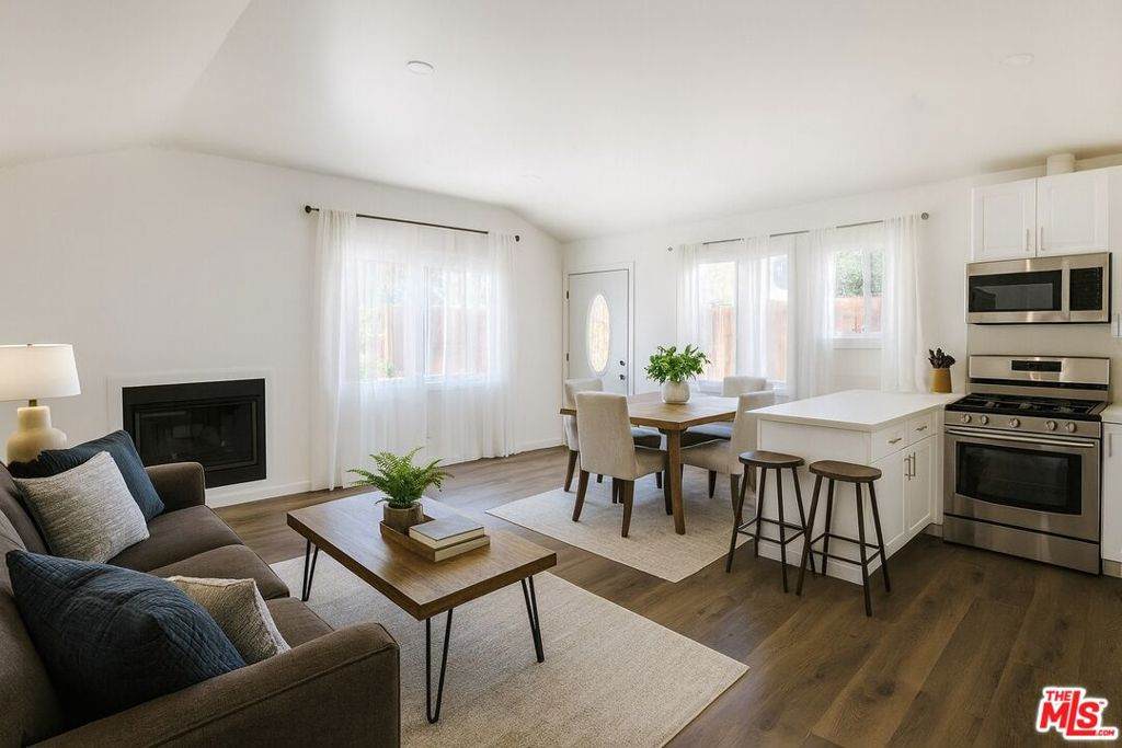 7467 Forbes Avenue - Photo 1