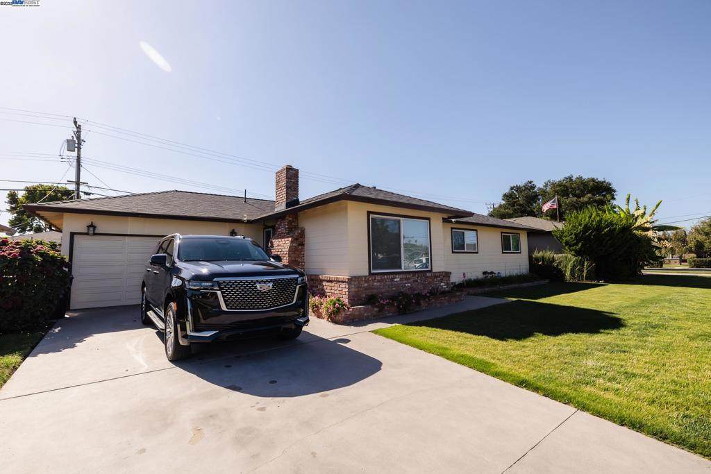 767 Lemos Ave - Photo 1