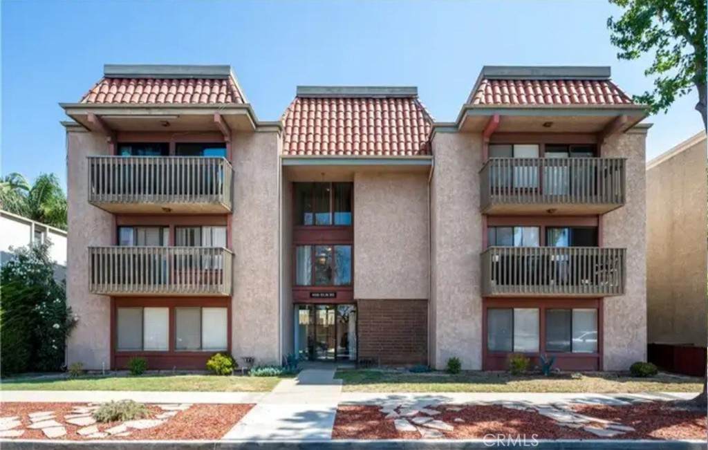 4110 Elm Ave - Photo 1