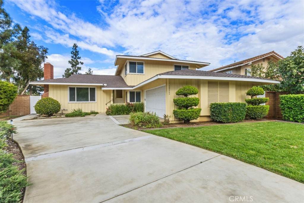 15663 Dodrill - Photo 1