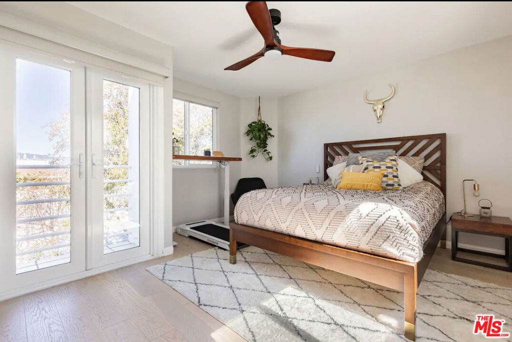 1823 20th Street - Photo 1