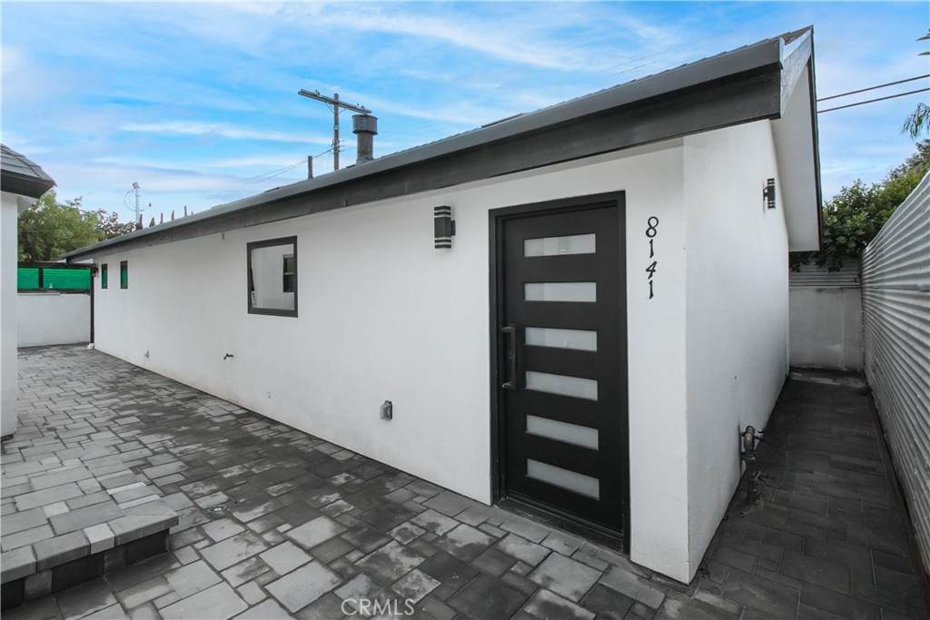 8141-Ave Hazeltine - Photo 1