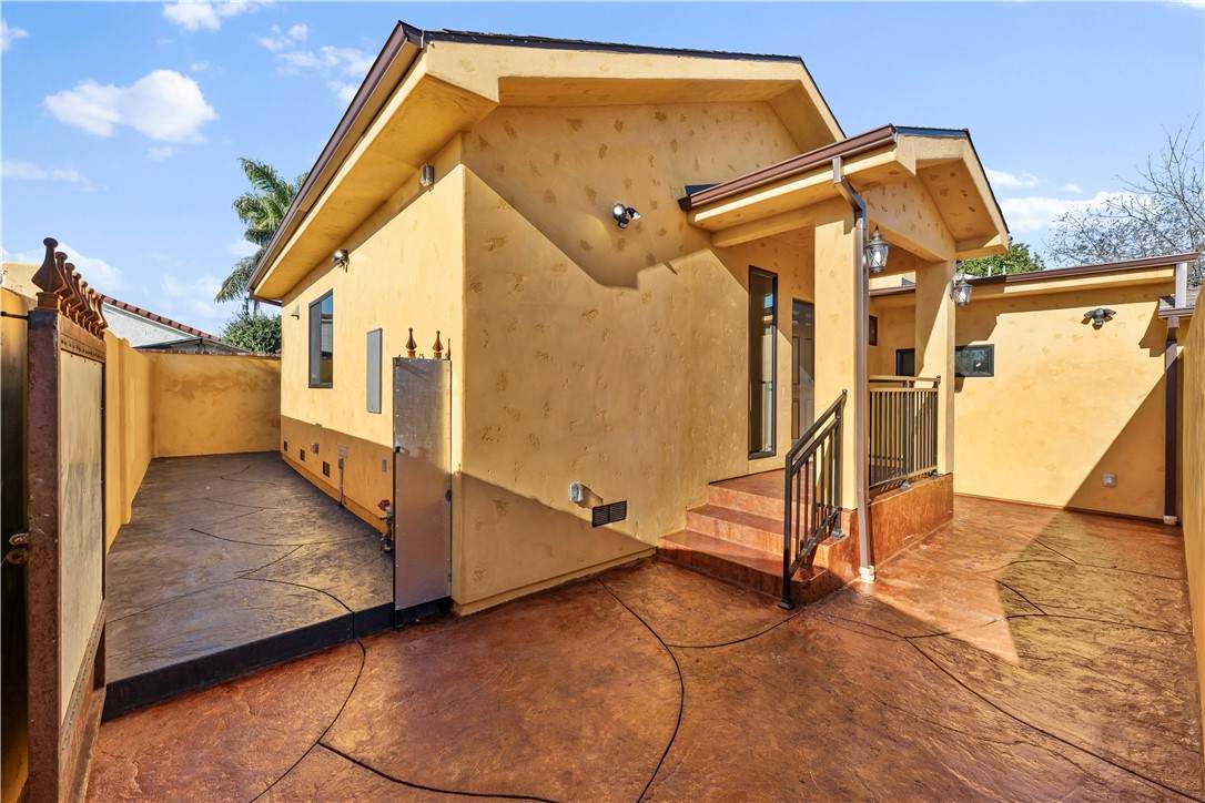 13249 Kagel Canyon Street - Photo 1