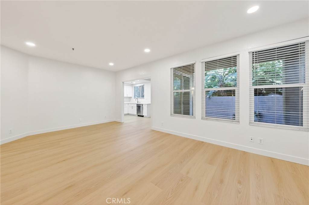 78 Magellan Aisle - Photo 1