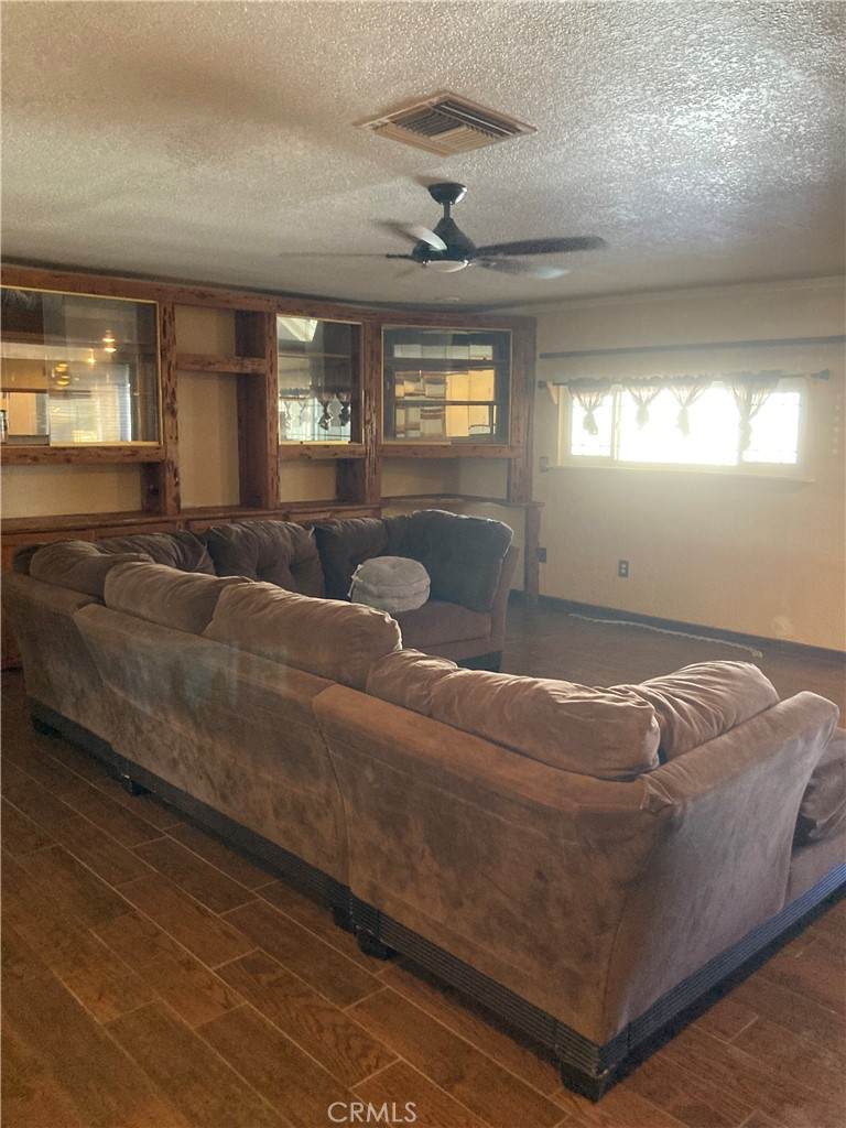 1201 Elizabeth - Photo 1