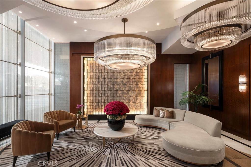 900 Olympic Boulevard - Photo 1