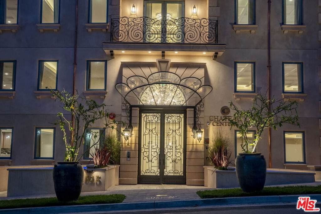 1825 Pandora Avenue - Photo 1