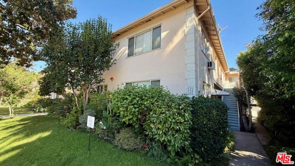 1254 Smithwood Drive - Photo 1