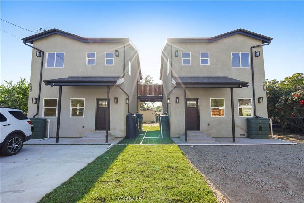 11533 Dronfield - Photo 1