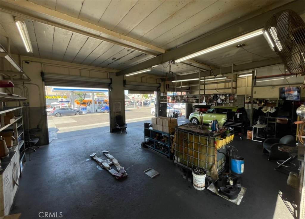 4368 Avalon - Photo 1