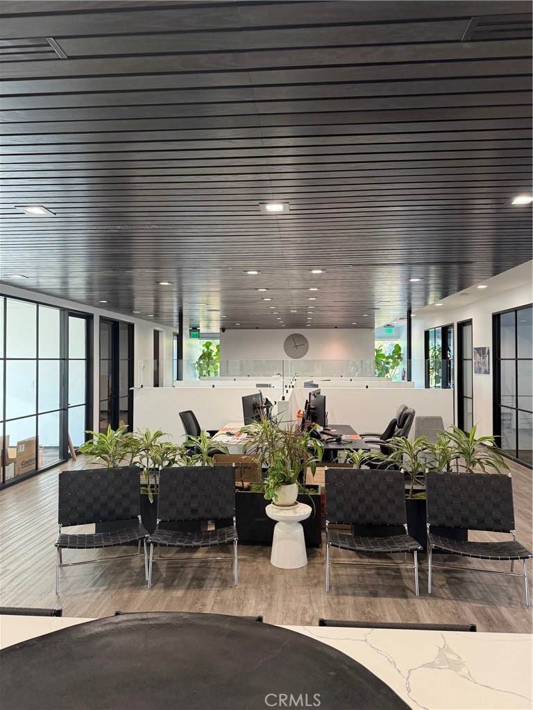 100 Wardlow - Photo 1