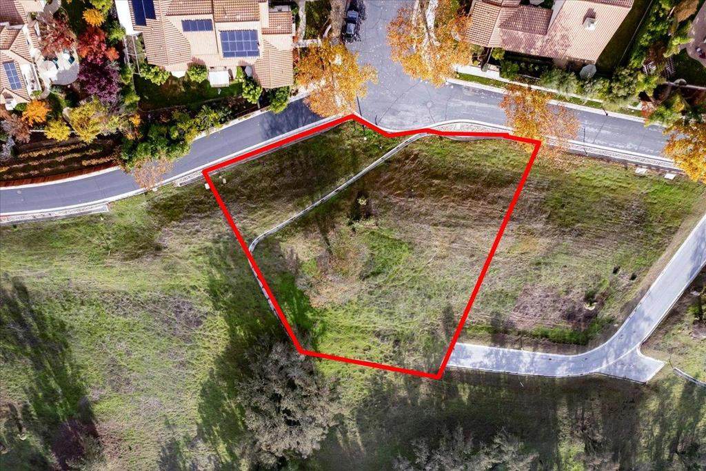 2860 Berwick Avenue - Photo 1