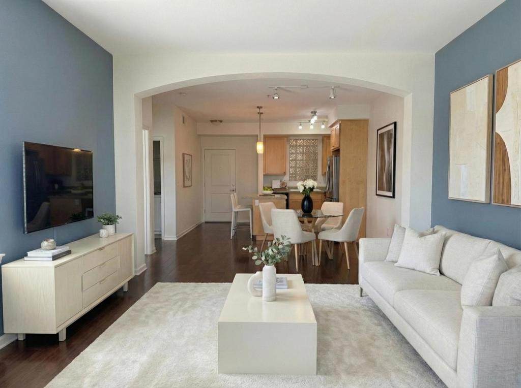 800 8th Street - Photo 1