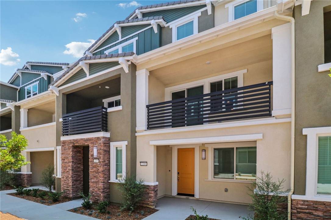 2206 Saltbush Drive - Photo 1