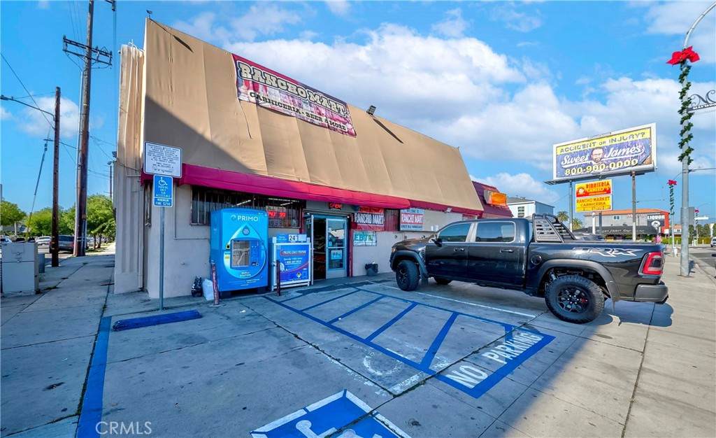 https://bt-photos.global.ssl.fastly.net/socal/orig_boomver_1_407120562-2.jpg
