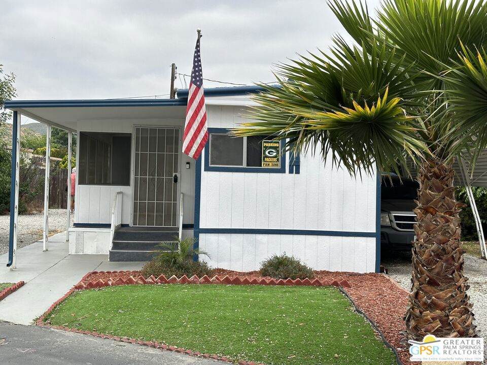 35099 Florida Avenue - Photo 1