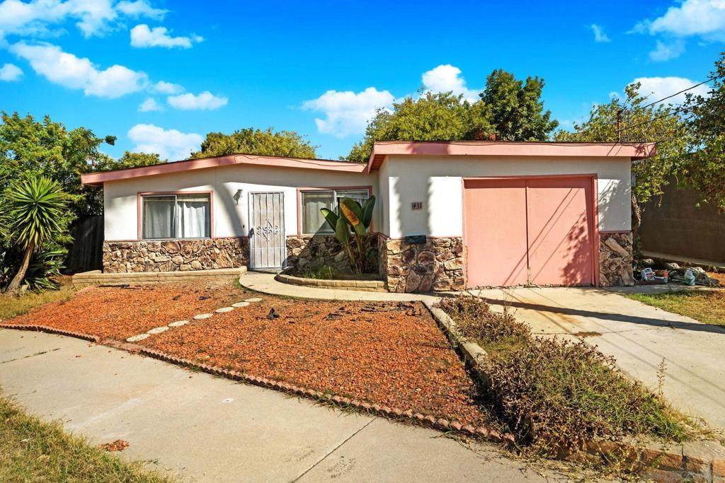 431 Del Mar Ct - Photo 1