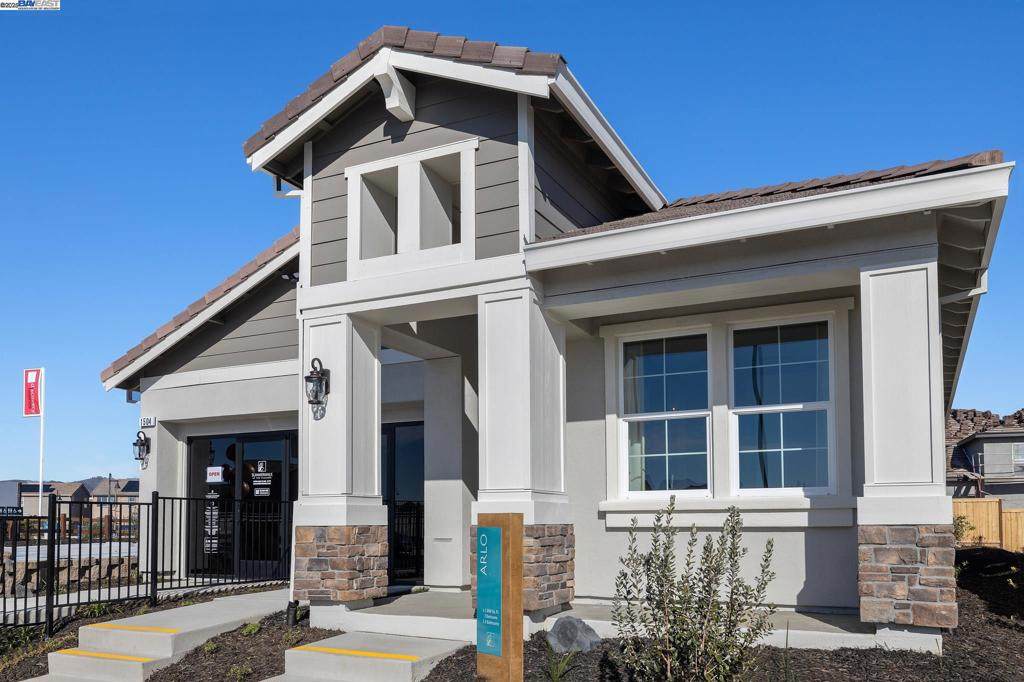 1532 Millennium Way - Photo 1