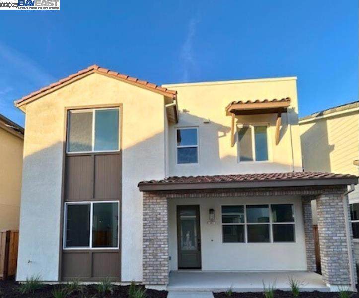 352 Waypoint Drive - Photo 1