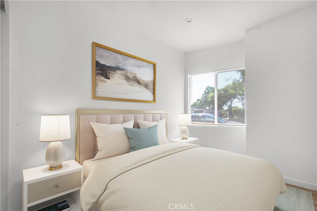 5512 Long Beach Boulevard - Photo 1