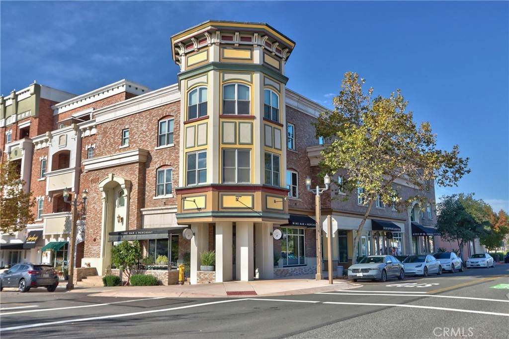 41911 5th Street - Photo 1