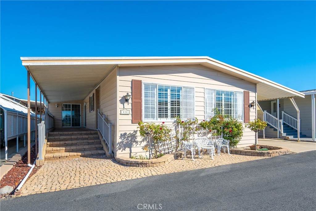 812 Arcadia Drive - Photo 1
