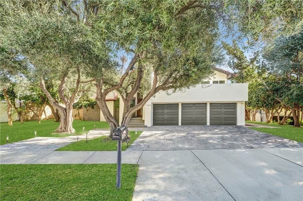 27064 Esward Drive - Photo 1