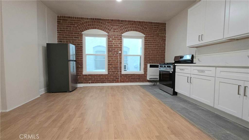 3408 Sunset Boulevard - Photo 1