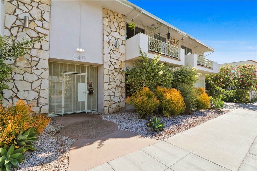 840 Cedar Ave. Unit #20 - Photo 1