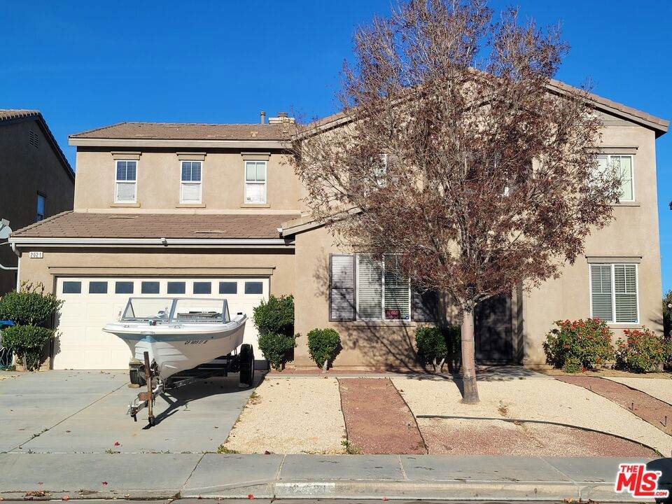 2021 Tangerine Street - Photo 1