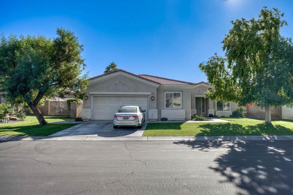 79835 Parkway Esplanade - Photo 1