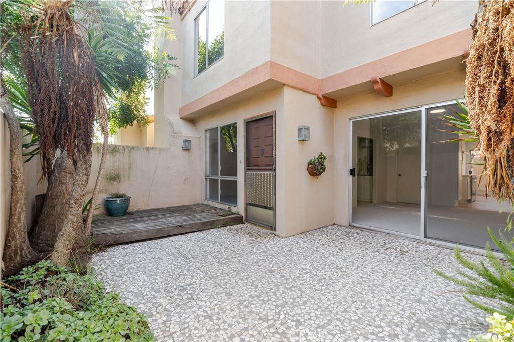 3522 Del Amo - Photo 1