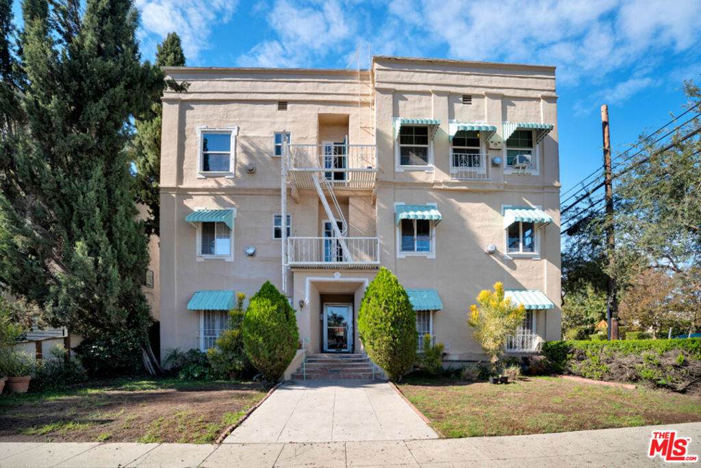 859 June Street - Photo 1