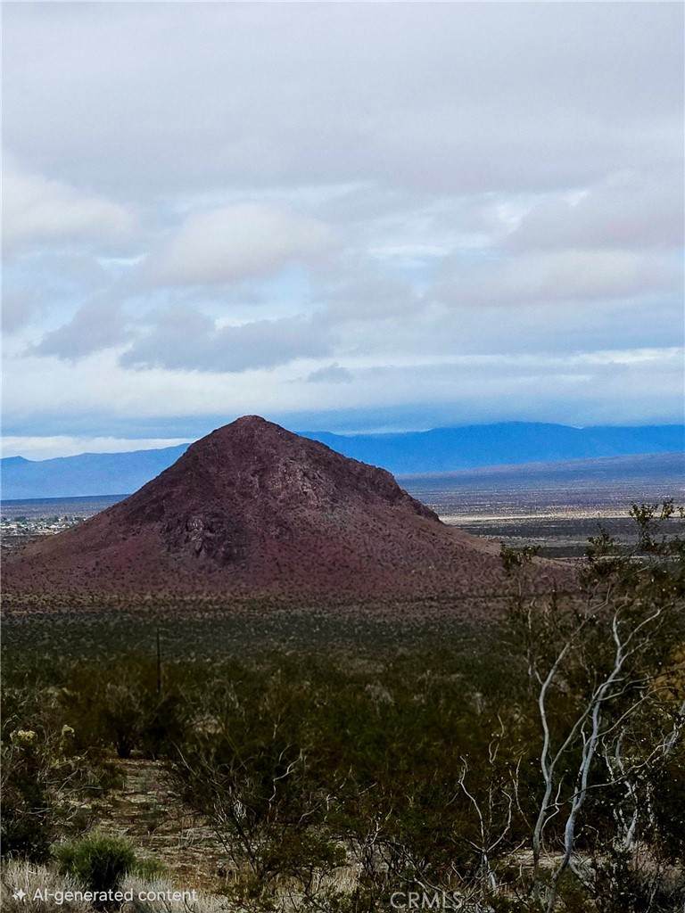 1 Twinn Buttes Avenue - Photo 1