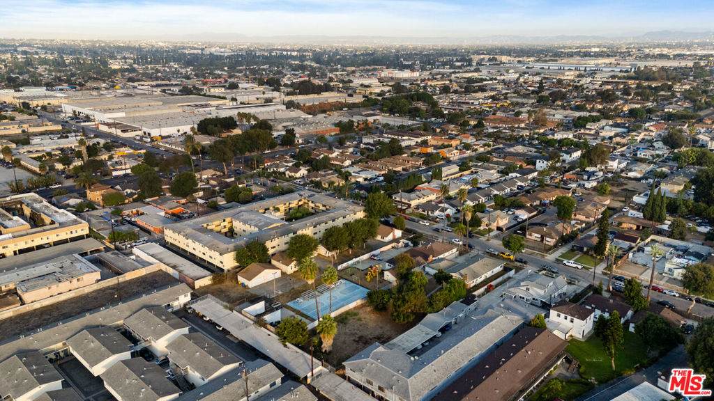 https://bt-photos.global.ssl.fastly.net/socal/orig_boomver_1_407839259-3.jpg