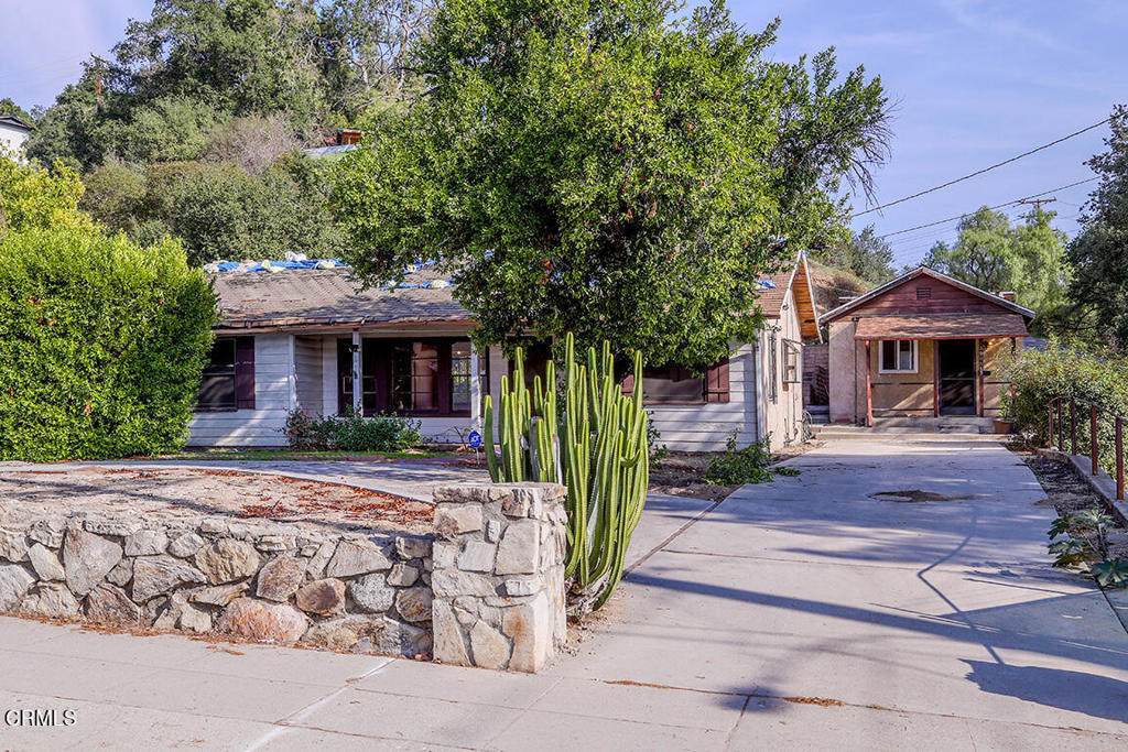 3908 Park Place - Photo 1