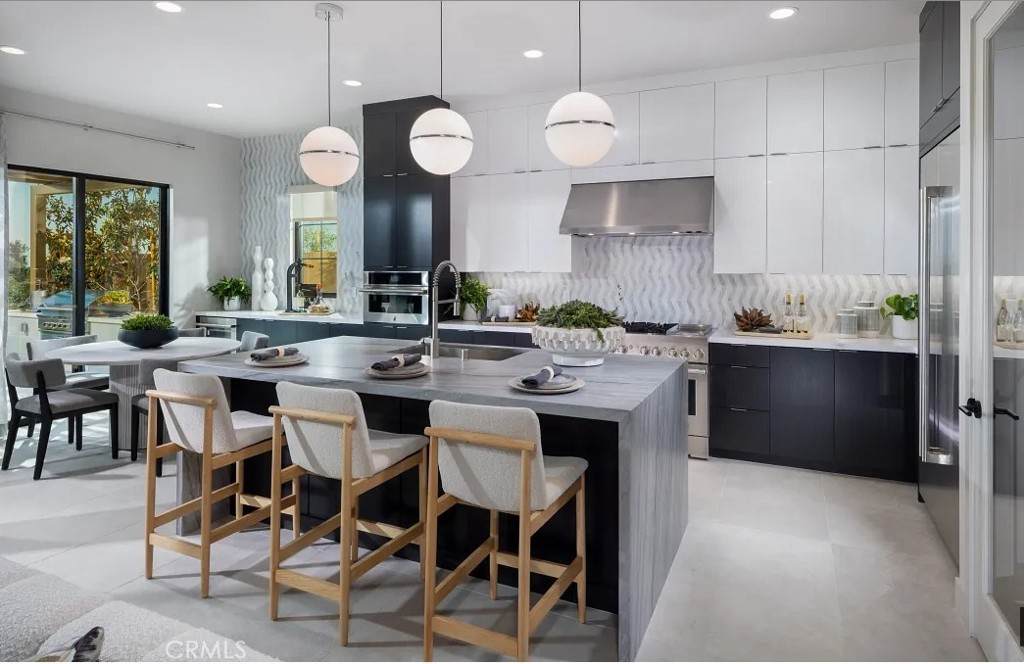 453 Treeline - Photo 1