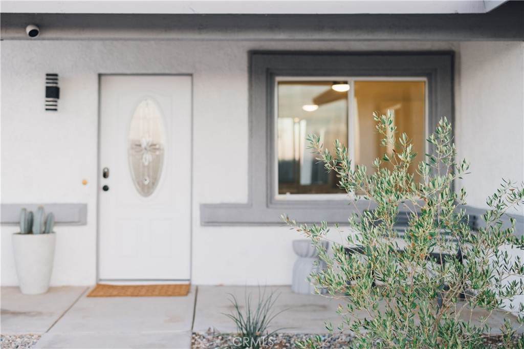 60323 Granada Drive - Photo 1