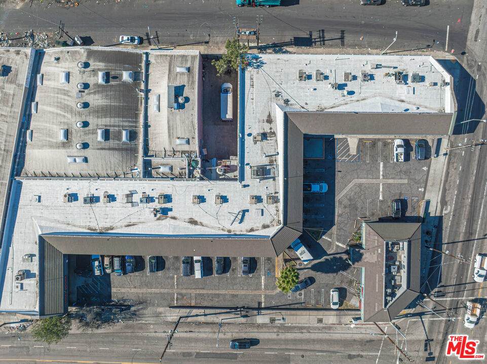 https://bt-photos.global.ssl.fastly.net/socal/orig_boomver_1_407957914-2.jpg