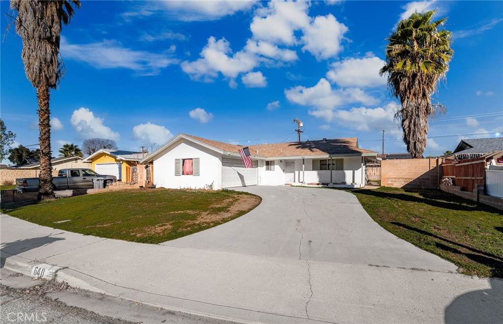 640 Vista De Loma - Photo 1