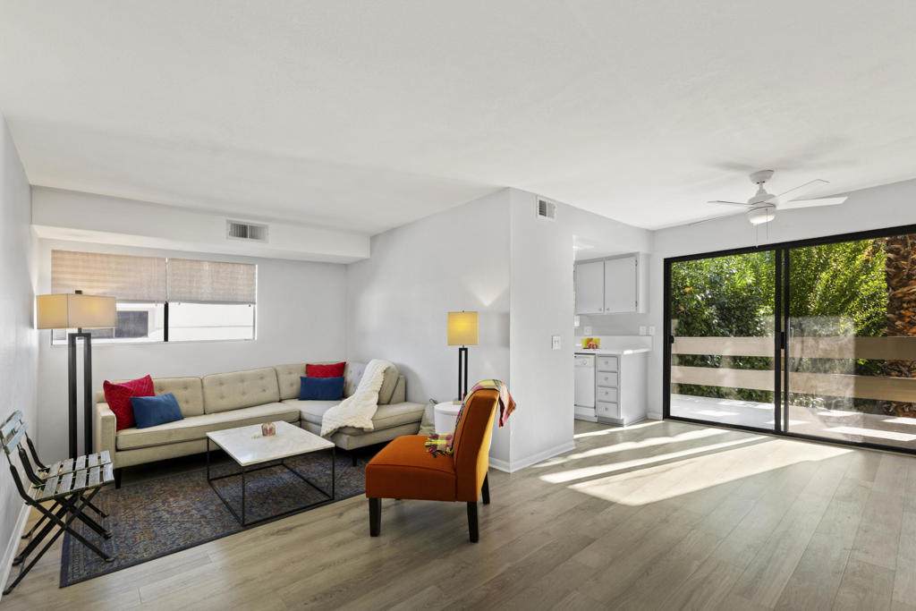 5301 Waverly Drive - Photo 1