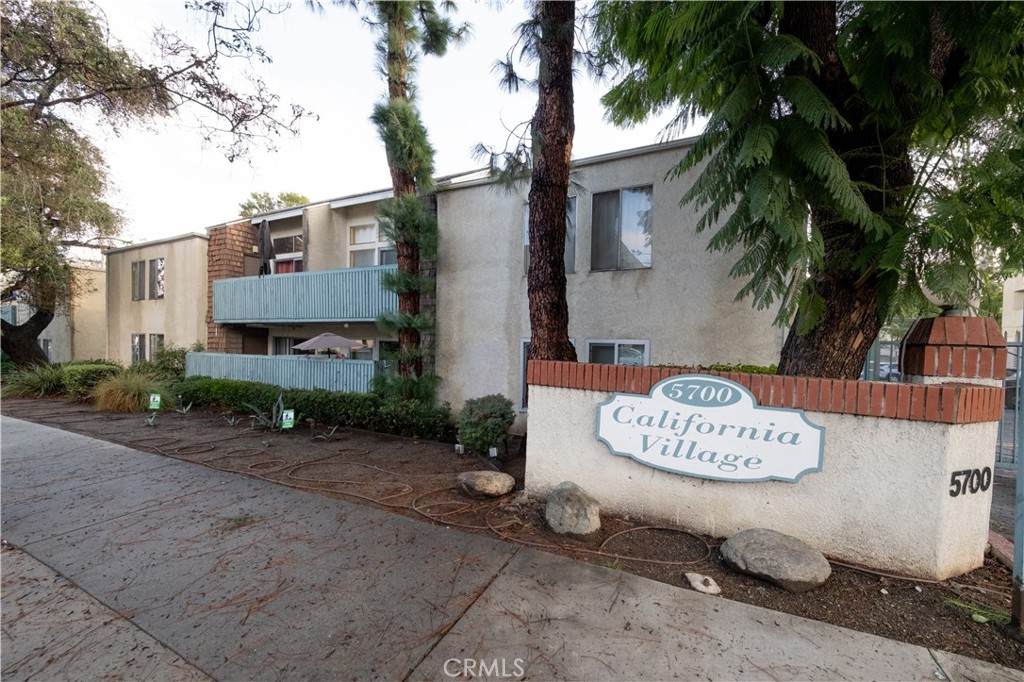 5700 Etiwanda Avenue - Photo 1