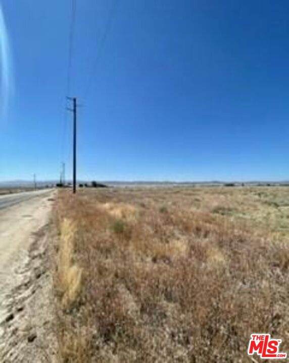 70 Avenue F 12 - Photo 1