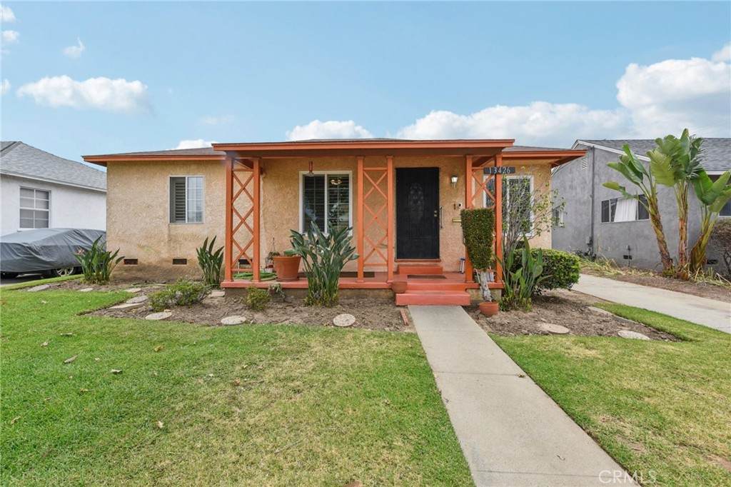 13426 Crocker Street - Photo 1