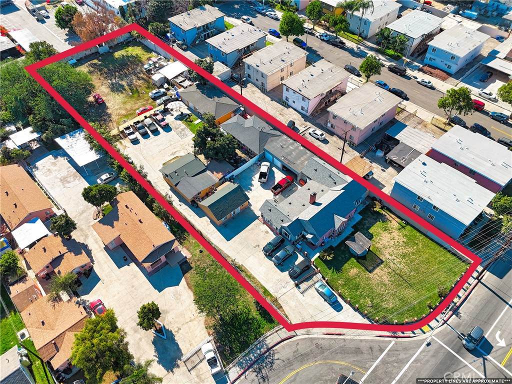 5224 Clara St - Photo 1