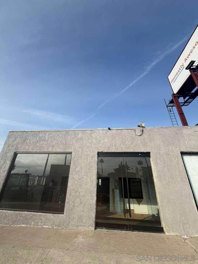 1512 Palm Ave - Photo 1