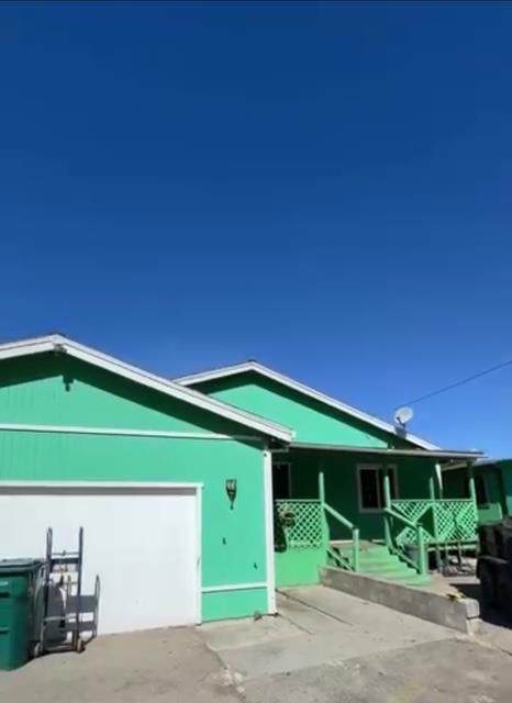 203 Las Lomas Drive - Photo 1