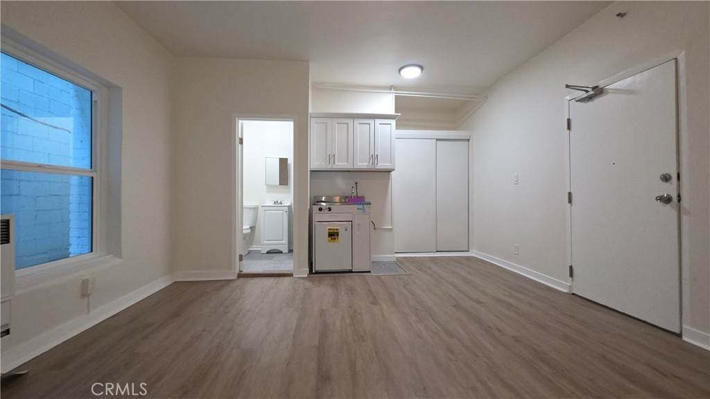 3408 Sunset Boulevard - Photo 1
