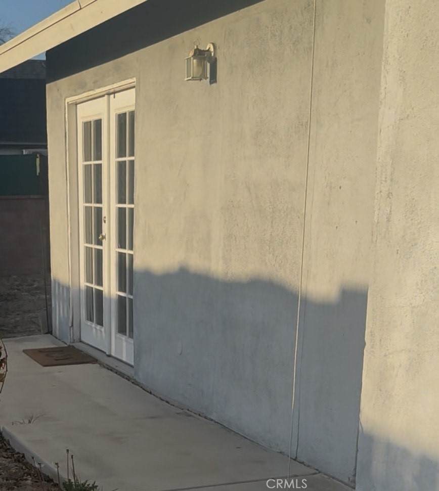 7459 Ysmael Villegas - Photo 1